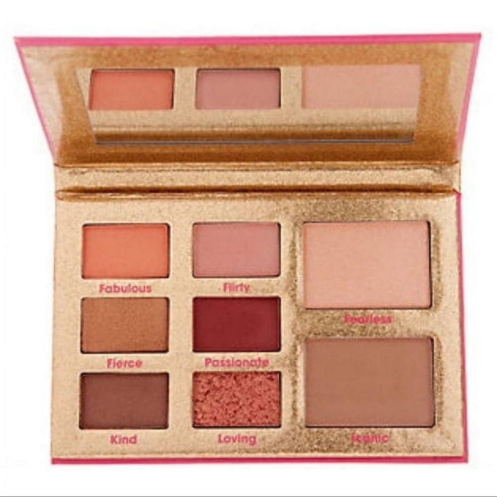 Mally Mallywood Eyeshadow Palette Limited Edition NIB - Picture 7 of 7